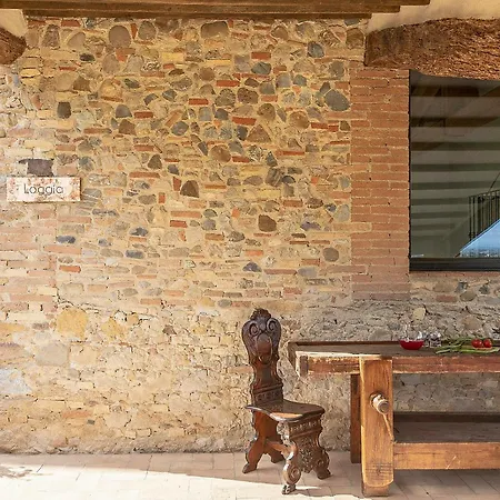 Restored Barn Tuscan Hills View Hébergement de vacances *